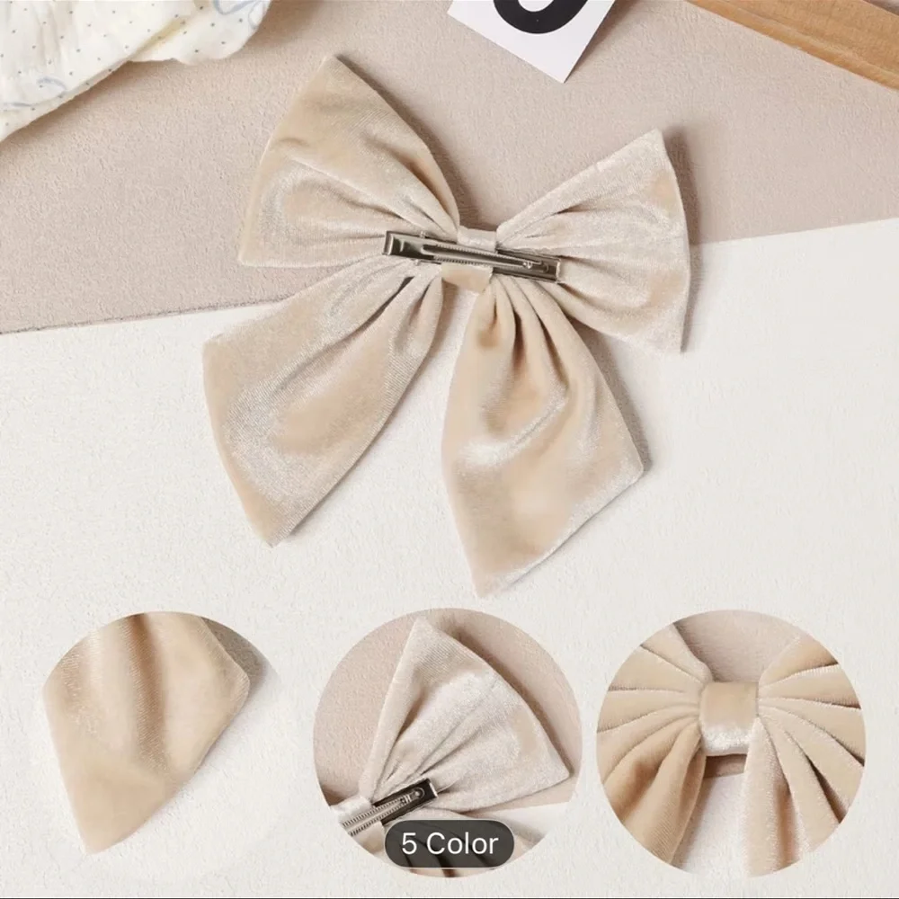 Elegant White Bow Hair Clip.